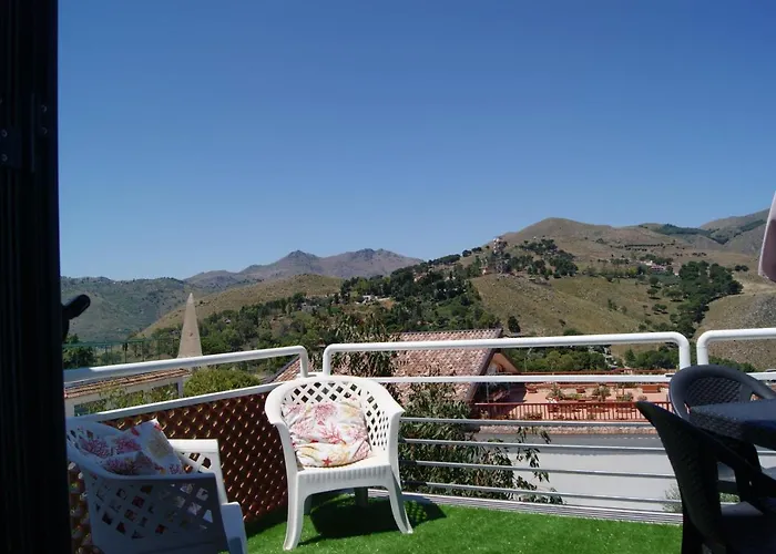 Gibilrossa Beehill Villa *